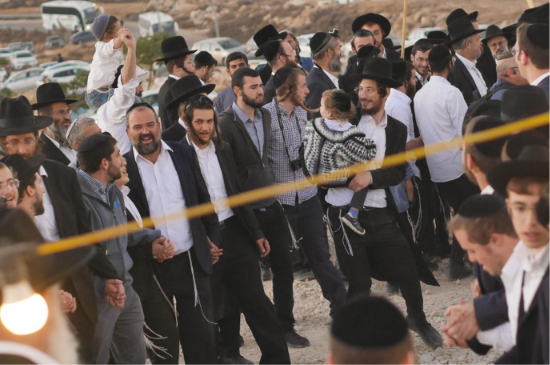 בלי סמארטפון ובתמיכת רבנים: מאחז חרדי בבנימין