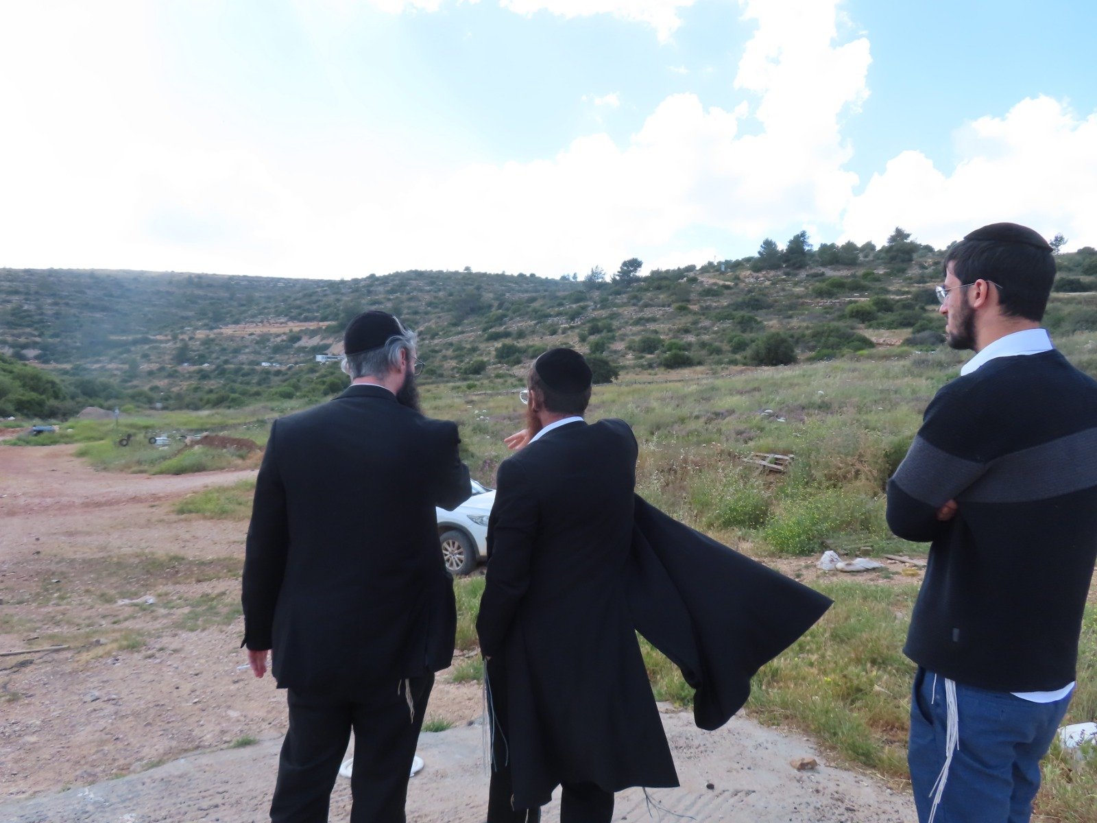 סיור קרקעות בהרי בנימין